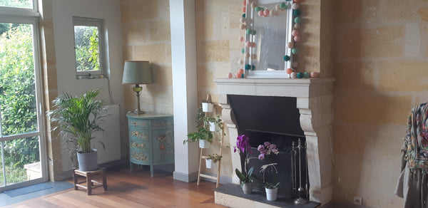 Echoppe bordelaise typique dans quartier prisé, très calme, idéalement située :   Jolie maison calme et idéalement située au Bouscat Entire townhouse vacation rental 49856518