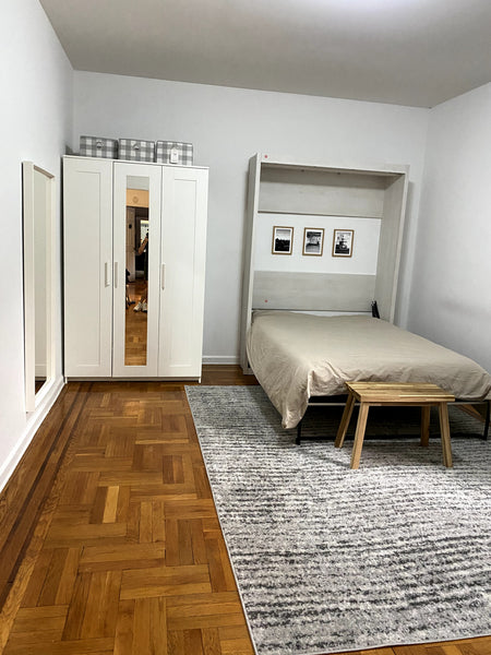 In the heart of Queens. Close to midtown Manhattan and trendy Williamsburg in Br New York, NY Rental unit in Queens · 1 bedroom · 1 bed · 1 bath Private room in rental unit vacation rental 884716836263283661