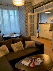 Appartement spacieux, refait à neuf, proche des transports, tram ligne Debourg e Vichy, France appartement cosy Entire rental unit vacation rental 772866158349975326