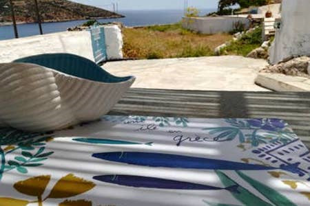 Artemis Studios offre une vue exceptionnelle, à 150 m de la plage, des restauran Greece Studio romantique face à Platys Gialos, Sifnos Private room in nature lodge vacation rental 32236521