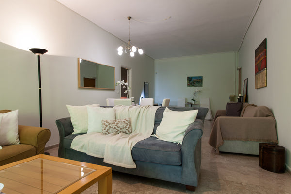 Ideally located in Neo Psichiko, a unique and comfortable apartment in a peacefu Athens, Greece Lovely Apartment in Athens-Psychiko Entire rental unit vacation rental 8678502