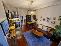 Charming two-room apartment on the 1st floor of a building located in the heart  Paris, France Charmant appartement style studio au calme Entire rental unit vacation rental 29952794
