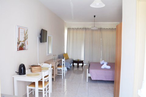 Renovated to offer an unforgettable stay experience, our Standard Double Rooms,   Δίκλινο Δωμάτιο | Evani Apartments Entire rental unit vacation rental 48828939