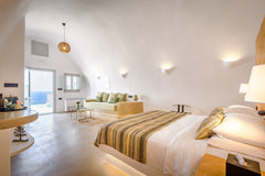 Inspired by the endlessness of open sea that embraces&completes the impressive l  Superior Cave Suite with Private Pool & Sea View Room in hotel vacation rental 43583566