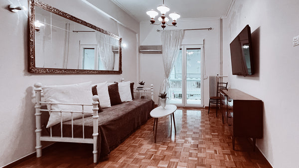 This stylish and centrally-located 2 bedroom apt in Koukaki area, is near the ch Athens, Greece Vintage 2-bedroom apt in the Heart of the City Entire rental unit vacation rental 614867125631240726