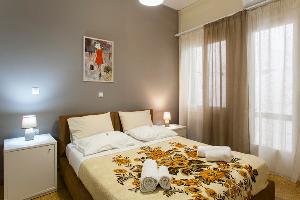 A fully  renovated   pleasant  space in a family  building!!<br />Maria ,  the o Heraklion, Greece ARGO  SWEET  HOME close by the city center Entire rental unit vacation rental 19500013