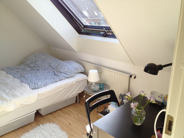 Welcome to my appartment :-)<br />I am renting a room at my place in the middle  Copenhagen, Denmark Sunny & cosy place in city center Private room in rental unit vacation rental 3199820