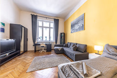 With it's excellent location between Belvedere palace and the main train station Vienna, Austria The Hub Vienna - Private room near belvedere Private room in condo vacation rental 51273661