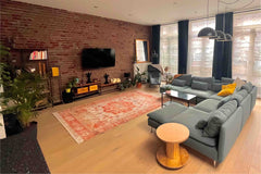 Loft disposant d’une chambre et d’une salle de douche privative. Possibilité d’a Brussels, Belgium Ravissant loft avec accès direct à la gare du midi Private room in loft vacation rental 704929470707528000