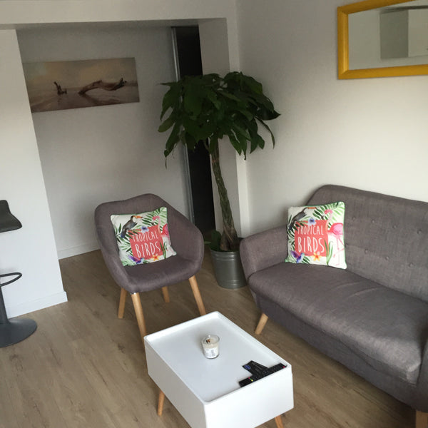 Jolie appartement prés de tout en rez de chaussée d'une villa divisée en deux ap Bordeaux, France Appart trés agréable indépendant Private room in home vacation rental 25246576
