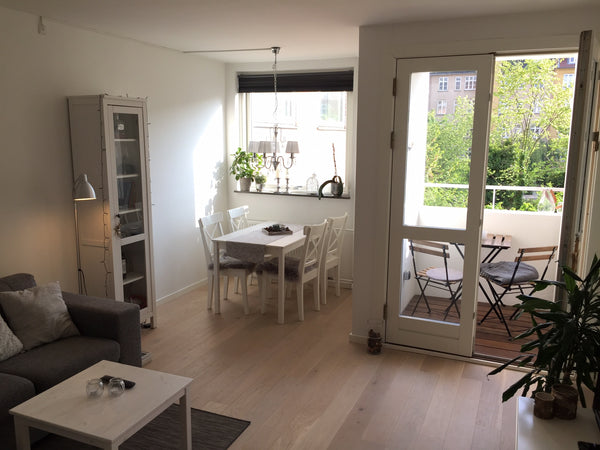 Nyrenoveret og hyggelig 2-værelses lejlighed med god indretning.<br />Pænt, velf Copenhagen, Denmark Cosy apartment in central Cph close to metro st. Entire rental unit vacation rental 34282076