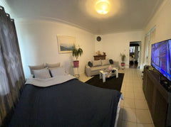 Un beau studio de 10 minute  loin de la center ville une quartier très propre et Brussels, Belgium Beau studio au coeur de bruxelles. Entire rental unit vacation rental 17571245