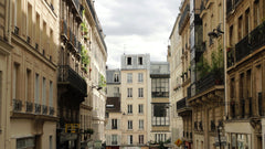Cosy and quiet apartment in one of the best neighbourhood in town! Ideal for a c Paris, France Nice & quiet apartment in the heart of Montmartre Entire rental unit vacation rental 22255854