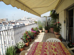 Dans un grand appartement très clair et calme à quelques pas d une station de mé Paris, France Chambre d'hôtes, confort, quelques jours  à Paris Private room in bed and breakfast vacation rental 20137110