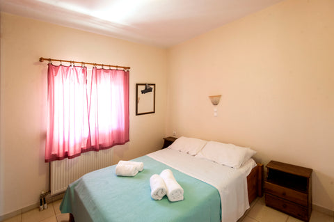 Avra is a cozy and spacious one bedroom apartment, only 100m away from a sandy b Heraklion, Greece Avra Apartment, 100 meters from the beach Entire rental unit vacation rental 9642003