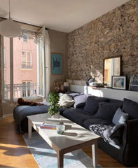 Venez passer un agréable weekend dans notre bel appartement situé au cœur de Lyo Clermont-Ferrand, France Superbe appartement lumineux - plein coeur de Lyon Entire rental unit vacation rental 743849761189939850