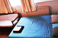It is a large terraced house in a quiet neighborhood.<br /><br /><b>The space</b  room in the center of Antwerp Private room in townhouse vacation rental 27844982