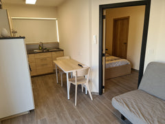For 1 to max 4 guests<br />Everything is within easy reach from this perfectly l Merelbeke, Belgium Guest House Scheldevallei met gratis ruime parking Entire guesthouse vacation rental 48337240