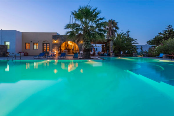 The Sea View Studio is ideal for 2 people. Let the magnificent view of the Aegea Paros, Greece Dreams Apartment with Sea View Entire rental unit vacation rental 3709297