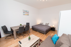 Eine komplett ausgestattete Ferienwohnung und eine gute Anbindung an die öffentl Vienna, Austria CheckVienna - Familienplatz 1 bedroom Entire rental unit vacation rental 23570077