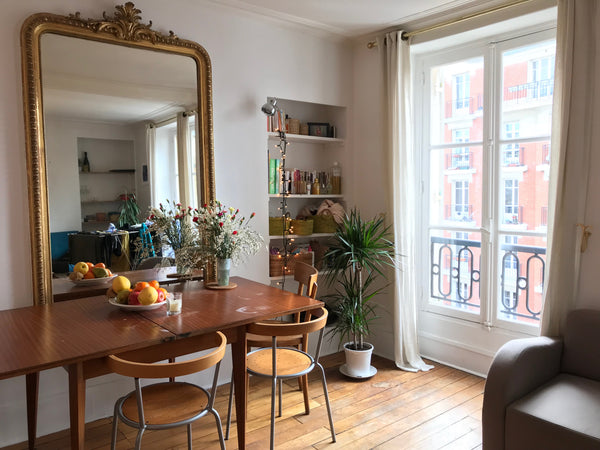 Bright and spacious flat (43 sqm) in the heart of the Batignolles, in between Cl London, United Kingdom Calm and spacious flat near Montmartre Entire rental unit vacation rental 24902982