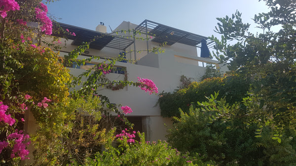 To είναι ένα όμορφο πλήρως εξοπλισμένο διαμέρισμα που βρίσκεται σε ένα μικρό συγ Greece Falassarna apartment with open sea view Entire rental unit vacation rental 50629578