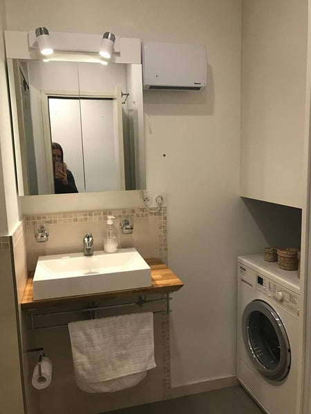 Idéal pour un couple ou pour une personne seule, ce petit 2P est parfait pour un Paris, France Joli 2P dans le coeur de Paris Entire rental unit vacation rental 19963496