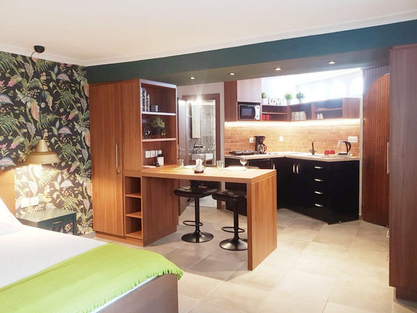 Cute small appartement with own entrance, within walking distance from Athens do Athens, Attica region, Greece Lovely warm comfortable Down town Athens Studio Entire rental unit vacation rental 26657334