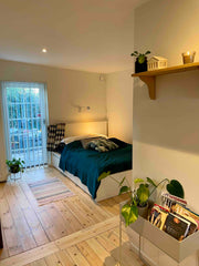 Vi er en lille familie på tre, der udlejer vores nyrenoverede gæstehus. <br /><b Copenhagen, Denmark Lille hus med eget køkken, bad og gratis parkering Entire guesthouse vacation rental 52951694