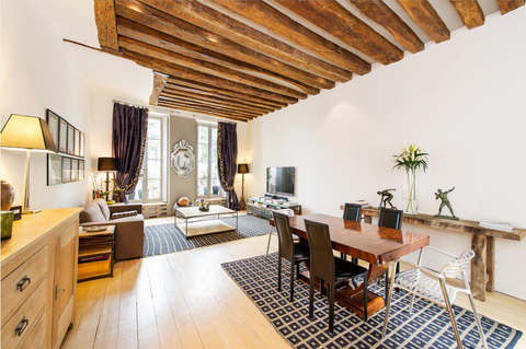 A  renovated triplex with sauna and gym in Paris’ Latin Quarter,amazing view on  Paris, France Like a home in the heart of Paris Entire rental unit vacation rental 3904092