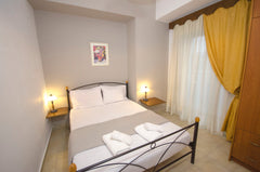 A double room with balcony, private kitchen and bathroom with shower. In the liv Chania, Greece Village Drapanias Entire rental unit vacation rental 11389622