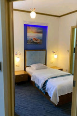 Vous ne voudrez plus quitter ce logement charmant et unique car vous allez y tro  Chambres d'hôtes à proximité de l'aéroport. Private room in bed and breakfast vacation rental 686113879845632148