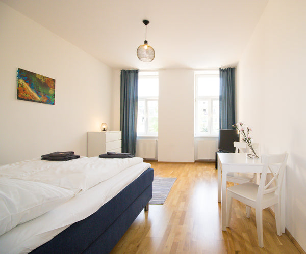 This modern 1-room apartment is perfectly located next to the underground! This  Vienna, Austria Studio-Apartment between Schoenbrunn & the City Center (09) Entire rental unit vacation rental 48588063