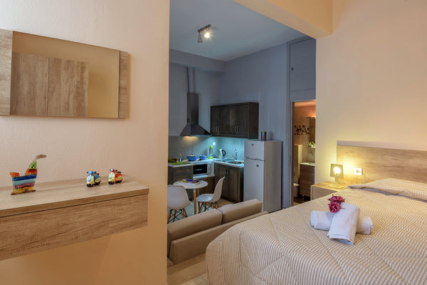 This studio is a modern and cozy place for 2 persons to spend them holidays in b Rethimnon, Greece Sofias Studio Entire home vacation rental 7295732