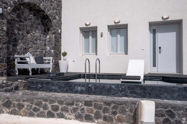 <b>License number</b><br />00001195815  DeepEarth villaTerra private pool+heated hot tub Cycladic home vacation rental 48972606