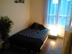 Bonjour, <br />Partant en vacances, je laisse à disposition ma chambre dans mon  Toulouse, France Ch Privée Convention Paris 15ème Private room in rental unit vacation rental 6474642