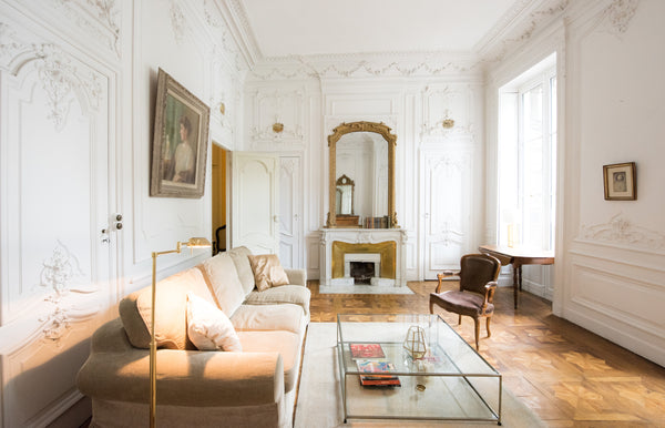 A few minutes minutes walk from Place des Terreaux and Vieux Lyon, on the 2nd fl France MEMORABLEPLACE-Esthète-Stylish 120 sqm +parking Entire rental unit vacation rental 44200709