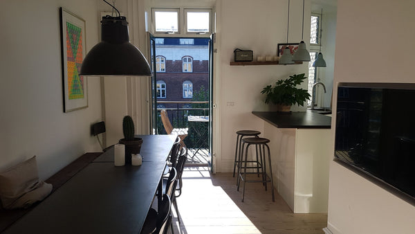 A modern and bright apartment located in the very heart of Copenhagen and with w  Bright, modern & spacious apartment Entire rental unit vacation rental 20769414