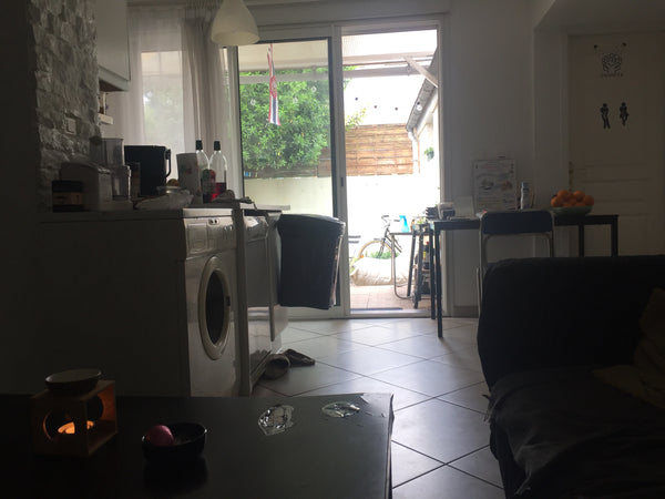 Pertuis, France Chambre dans une petite Maison Entire home vacation rental 25363946
