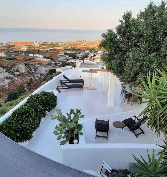 Ammos Villa just outside the main street of Thira. On the heights of the gorge w Sweden Ammos Villa Cycladic home vacation rental 16715748