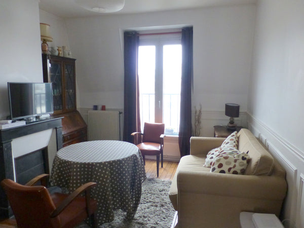 Bel appartement, proche de la Rue du Commerce, nombreux magasins, cafés et resta Coye-la-Forêt, France Beau 2 pièces proche de la Tour Eiffel Entire rental unit vacation rental 13388398