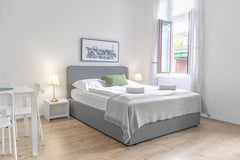 This commodius 55m² apartment is the ideal option for friends, travellers, coupl  Attractive 2 BR Apt. near Vienna AKH Ideal for All Entire rental unit vacation rental 659948218380699030