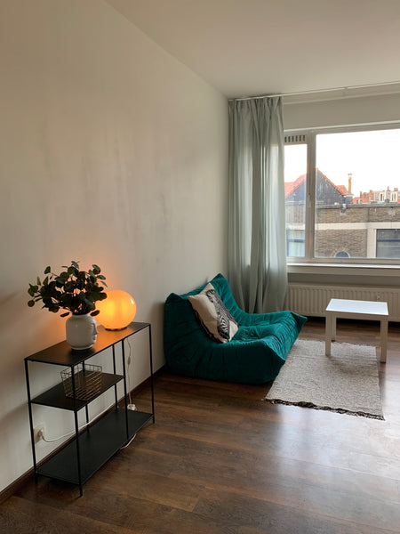 Hi, my name is Maxime. Welcome to Antwerp!<br /><br />My place is a bright 1-bed New York, NY Leuk appartement 10 min van Berchem Station Entire condo vacation rental 50227786