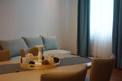 Die voll möblierten Studio-Apartments befinden sich in einem generalsanierten Wi Vienna, Austria Zirkusgasse 26 Apt 3(Typ2) Entire condo vacation rental 612703966814573921