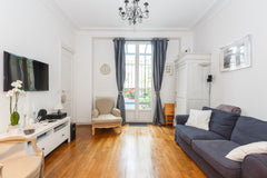 Nice apartment with terrace in the Batignolles district of Paris in the 17th dis Paris, France Elegant apartment in the Batignolle Entire rental unit vacation rental 4116622