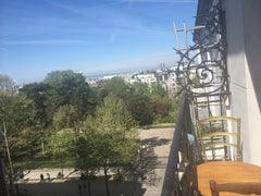 Very charming apartment, 2 rooms with exceptional view on Buttes Chaumont. Balco Paris, France Buttes Chaumont view charming apartment Entire rental unit vacation rental 18176373