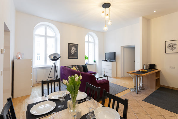Centrally located, spacious and creatively decorated new 2-bedrooms apartment on Vienna, Austria Center of Vienna: just right next to Stephansplatz Entire rental unit vacation rental 40694738