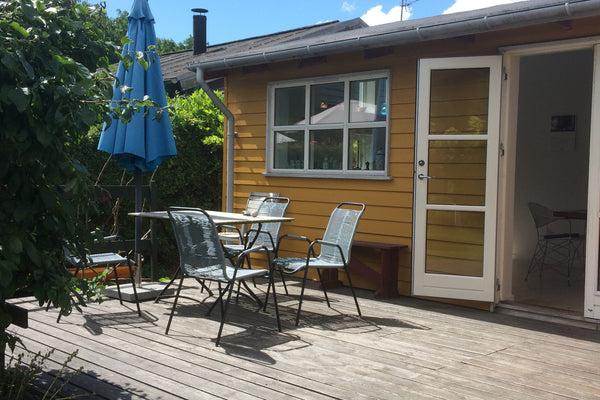 Cosy house with a small garden and a little parkingspace. 5 minuttes from the se Copenhagen, Denmark Very nice garden house in a park near the sea Entire guesthouse vacation rental 3416863