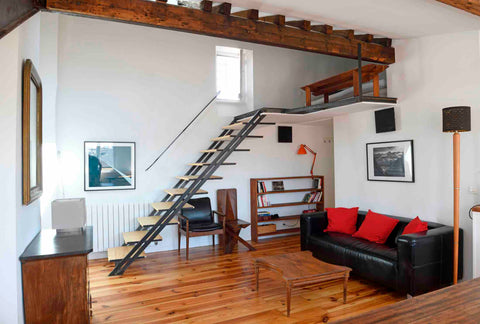 Appartement lumineux en plein coeur du Marais. Il est situé au 4ème et dernier é Paris, France Ciel du Marais, appartement de caractère de 65 m2 Entire rental unit vacation rental 21546773