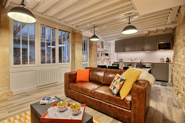 This newly refurbished apartment of 54 square meters consists of 2 bedrooms, one Paris, France Relais Argout, The pure parisian lifestyle Entire rental unit vacation rental 16309962